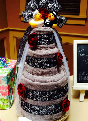 DIY Bridal Shower Towel Cake (Gift Idea)