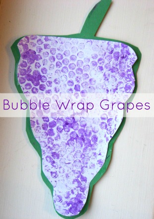 bubble-wrap-grapes-craft