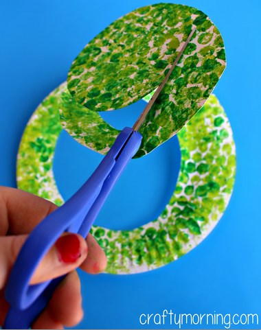 bubble-wrap-paper-plate-snake-kids-craft-
