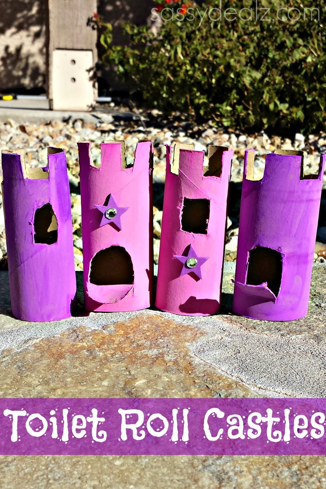 Toilet Paper Roll Castles {Craft Idea For Kids}
