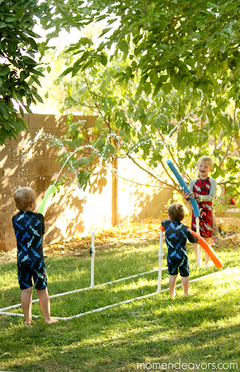 diy-pool-noodle-sprinkler-blasters-for-kids