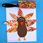 Bubble Wrap Printed Turkey Craft for Kids