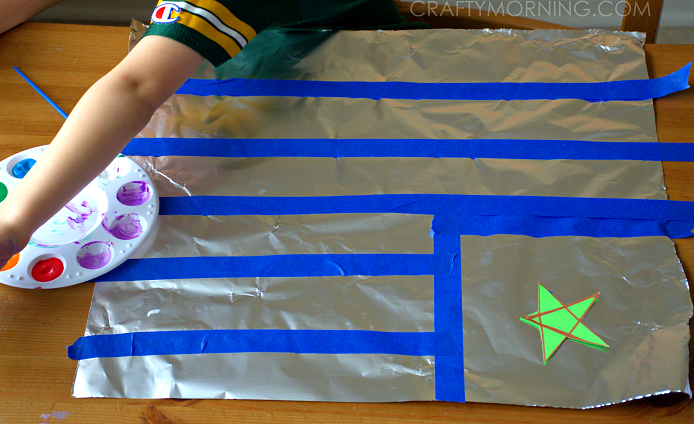 fun-aluminum-foil-american-flag-4th-of-july-kids-craft-