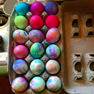 Tie-Dye Easter Egg Decorating Idea - Crafty Morning