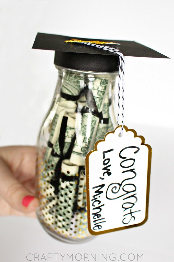 graduation-jar-gift-diploma-money