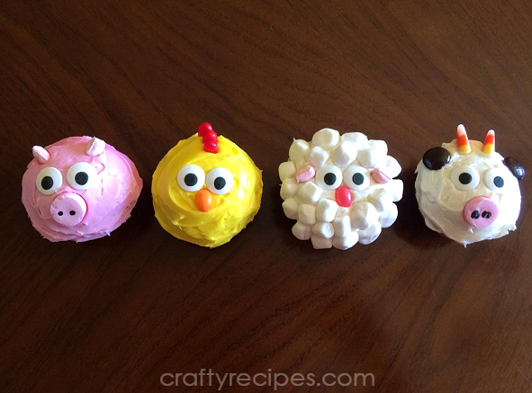 Adorable Farm Animal Cupcakes