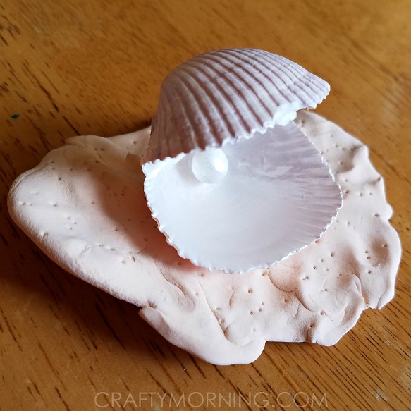 Make an Oyster out of Seashells
