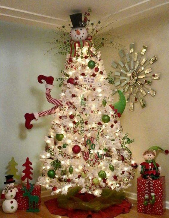 elf-stuck-in-christmas-tree