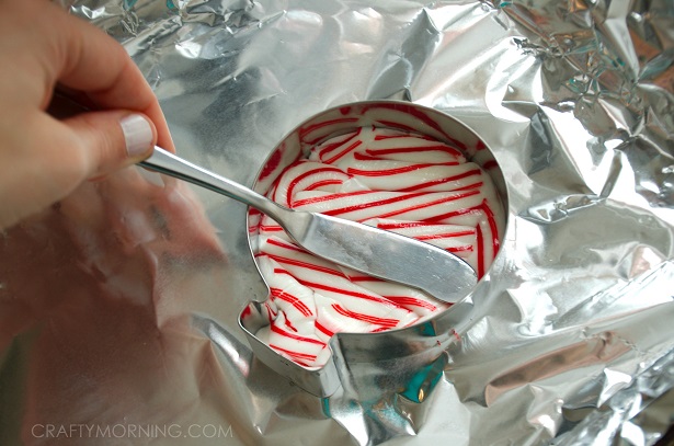 melted-candy-cane-ornaments-craft