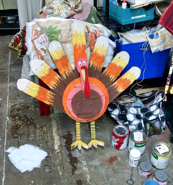 wood-pallet-turkey-decoration