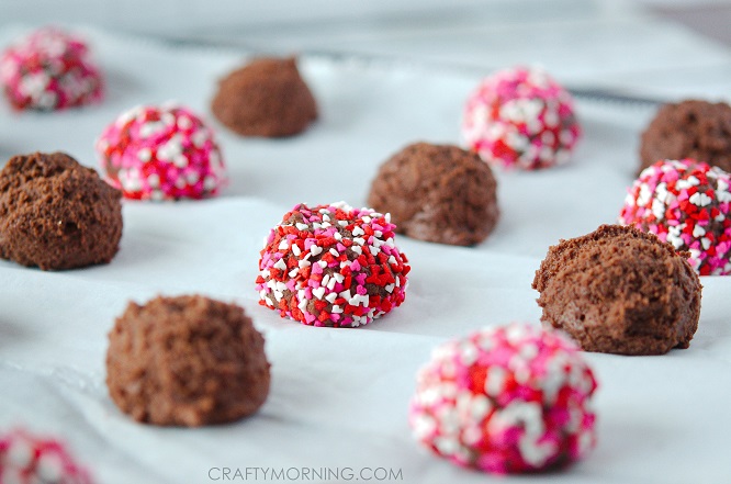 valentine-thumbprint-kiss-cookies