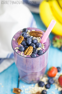 Blueberry Muffin Smoothie - Crafty Morning