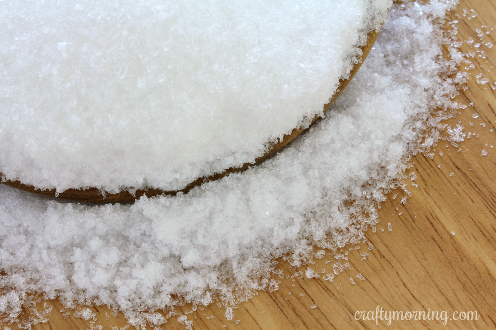 15 Surprisingly Useful Ways to Use Epsom Salt