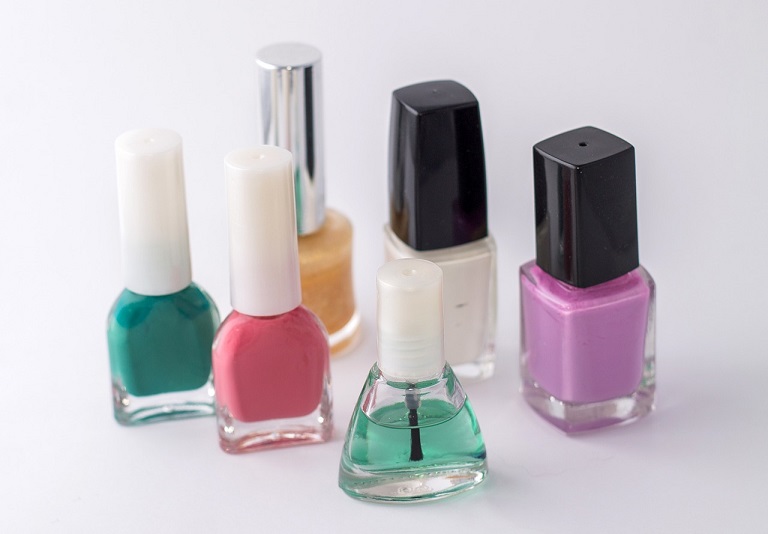 13 Genius Ways to Use Cheap Old Nail Polish in Your Home