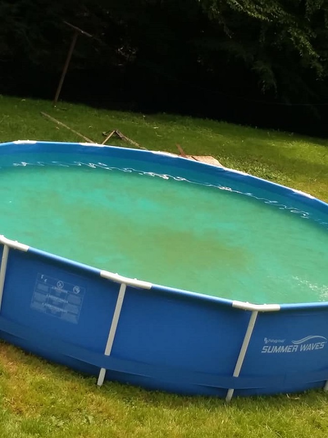 Pool with a Magic Eraser