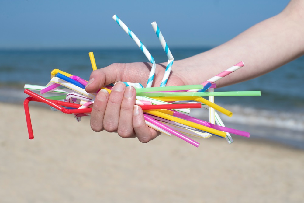 10 Ways to Reuse Straws