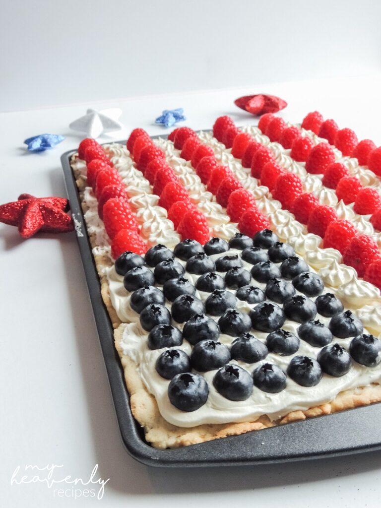 American Flag Fruit Pizza - Crafty Morning